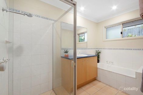 Property photo of 16 Glenoak Avenue Peregian Springs QLD 4573