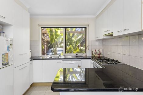 Property photo of 2/218 Warrigal Road Oakleigh South VIC 3167