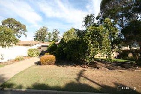 Property photo of 8 Rangeview Road Happy Valley SA 5159