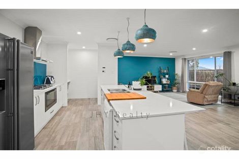 Property photo of 1 Pinehurst Crescent Dunsborough WA 6281