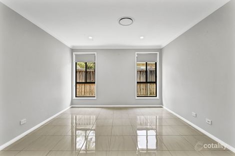 Property photo of 8 James Leslie Drive Gillieston Heights NSW 2321