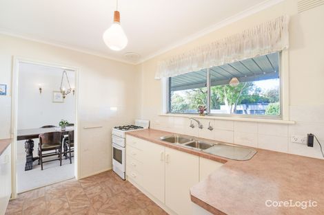 Property photo of 1 Lake Drive Happy Valley SA 5159