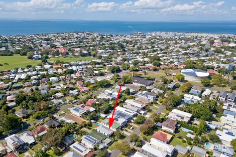 Property photo of 33 Carnation Road Manly West QLD 4179