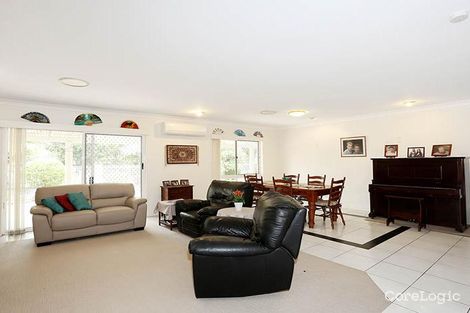 Property photo of 3 Felspar Street Eight Mile Plains QLD 4113