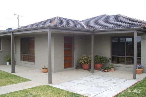 2/7 Hawkins Dr, Yarrawonga, VIC 3730