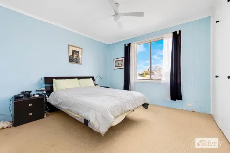 Property photo of 35-37 Timbara Crescent Surfside NSW 2536