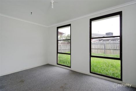 Property photo of 10 Cormorant Crescent Werribee VIC 3030