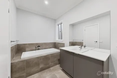 Property photo of 75 Broadway Street Berwick VIC 3806