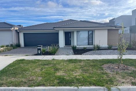 25 Baseline Way, Clyde, VIC 3978