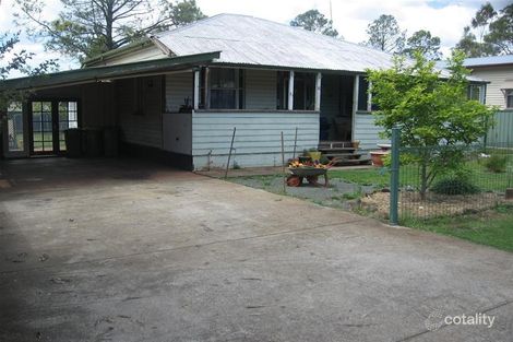 10 Clarissa St, Newtown, QLD 4350