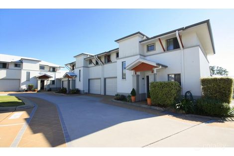 Property photo of 13/88 Greenway Circuit Mount Ommaney QLD 4074