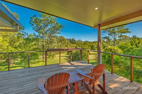 Property photo of 24 Curtain Road Pie Creek QLD 4570