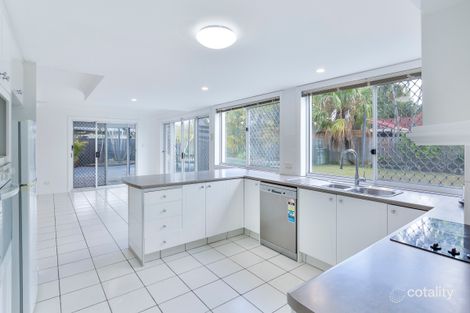 Property photo of 6 Glenwater Crescent Helensvale QLD 4212