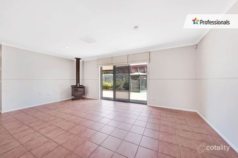 Property photo of 35 Koroneos Drive Werribee South VIC 3030