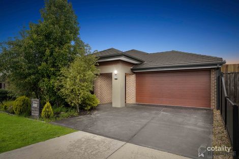 Property photo of 14 Citreus Circuit Brookfield VIC 3338