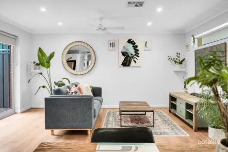 Property photo of 8A Kenny Drive Duncraig WA 6023