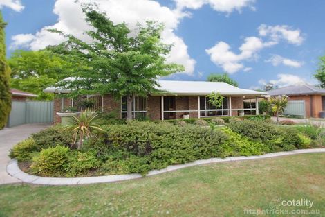 Property photo of 14 Grevillea Crescent Lake Albert NSW 2650