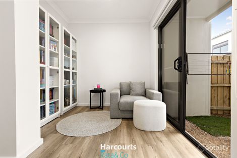 Property photo of 3 Ramornie Loop Wollert VIC 3750