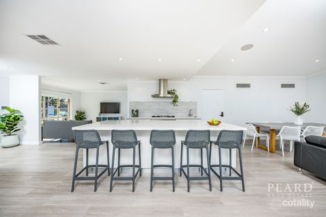 Property photo of 2 Village Walk Ocean Reef WA 6027