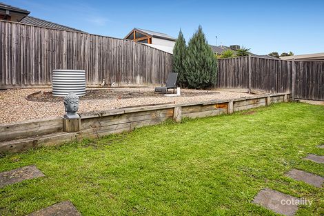 Property photo of 104 Laurimar Boulevard Doreen VIC 3754