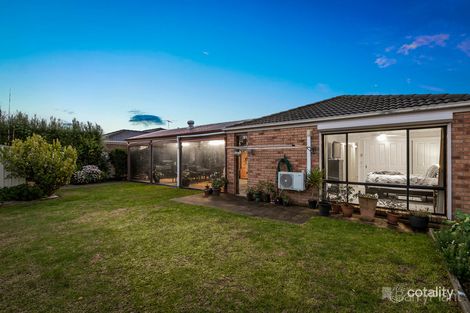 Property photo of 16 Sapphire Crescent Pakenham VIC 3810