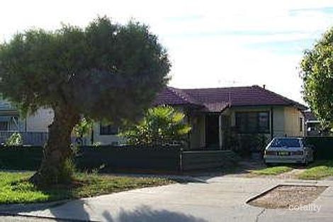 17 Whitfield St, Beachlands, WA 6530