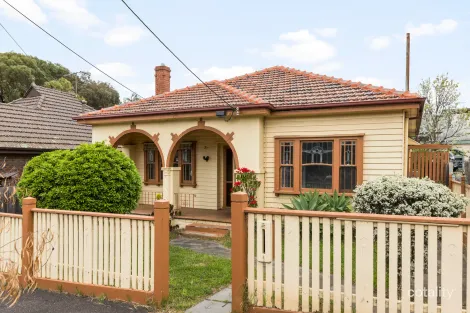 Property photo of 31 Heller Street Brunswick VIC 3056