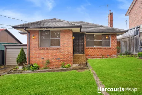 Property photo of 32 Photinia Street Doveton VIC 3177