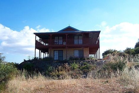 Property photo of 1 Bay Crescent Peppermint Grove Beach WA 6271