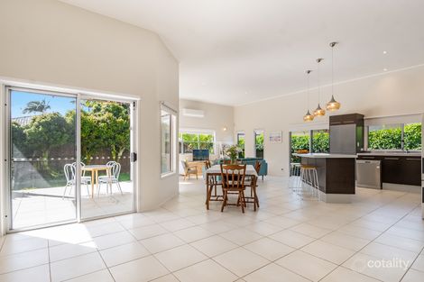 Property photo of 2/1 Boondoon Crescent Ocean Shores NSW 2483