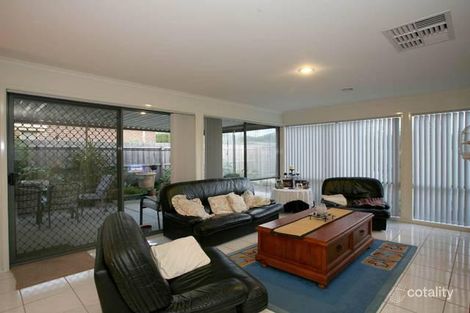 Property photo of 10 Fieldstone Boulevard Beaconsfield VIC 3807