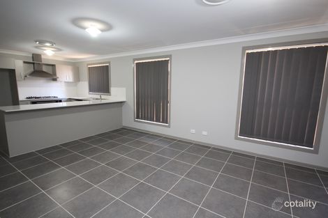 Property photo of 7 Clowes Street Elderslie NSW 2570