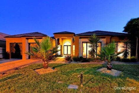 Property photo of 52 Berwick Springs Promenade Narre Warren South VIC 3805