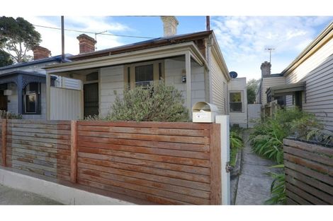 Property photo of 33 Aberdeen Road Prahran VIC 3181