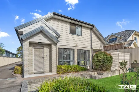 1/172 Canberra St, St Marys, NSW 2760