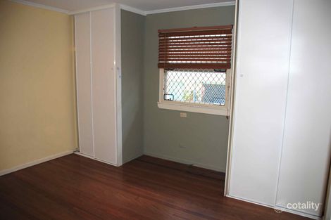 Property photo of 12 Beitz Avenue Labrador QLD 4215