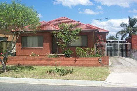 39 Nyora St, Chester Hill, NSW 2162