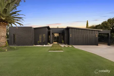 56 Prince Henry Dr, Prince Henry Heights, QLD 4350