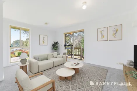 1/2 Manna Gum Ct, Narre Warren, VIC 3805
