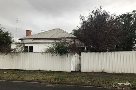 415 Belmore St, Hay, NSW 2711