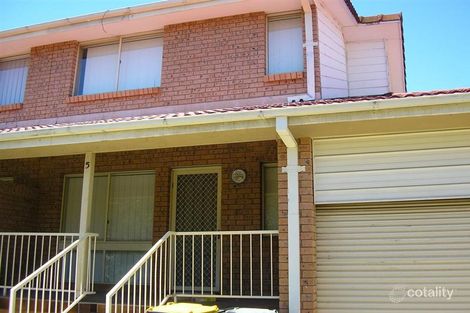 Property photo of 5/63 Canterbury Road Glenfield NSW 2167