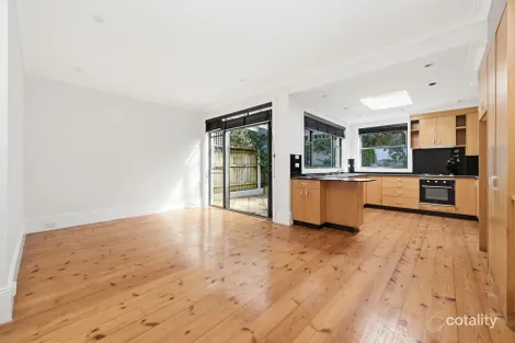 89 Ruthven St, Bondi Junction, NSW 2022