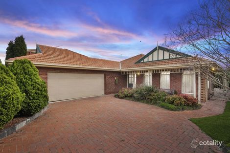 4 Coakley Cres, Lovely Banks, VIC 3213