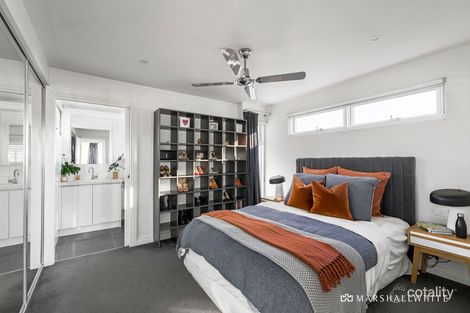 Property photo of 5 Allen Place Port Melbourne VIC 3207