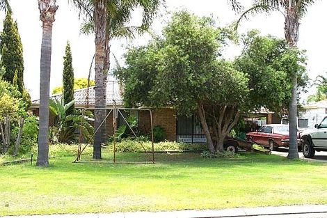 22 Devonshire St, Morley, WA 6062