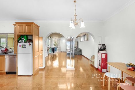 Property photo of 351 Karrinyup Road Karrinyup WA 6018