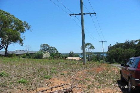 82 Kurrajong Rd, Russell Island, QLD 4184