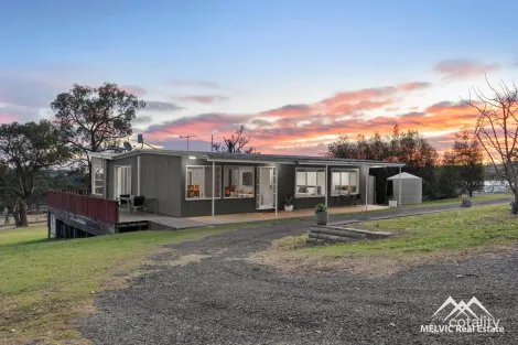 1196 Wellington Rd, Narre Warren East, VIC 3804