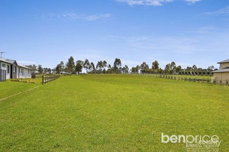 Property photo of 60 Portrush Crescent Luddenham NSW 2745
