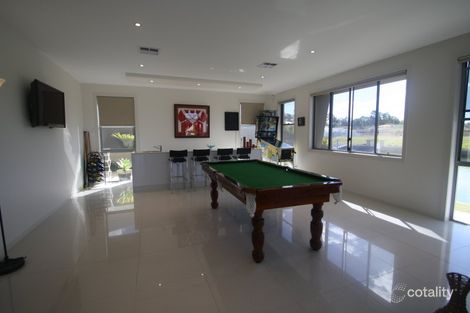 Property photo of 12 North Quay Drive Biggera Waters QLD 4216